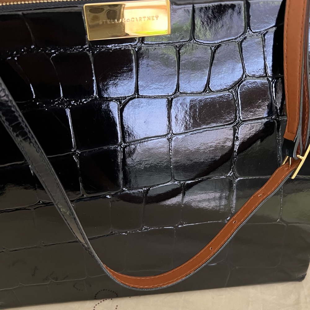 Stella McCartney Black Patent Croc-Embossed Shoulder Bag with Brown Strap - Picture 2 of 12